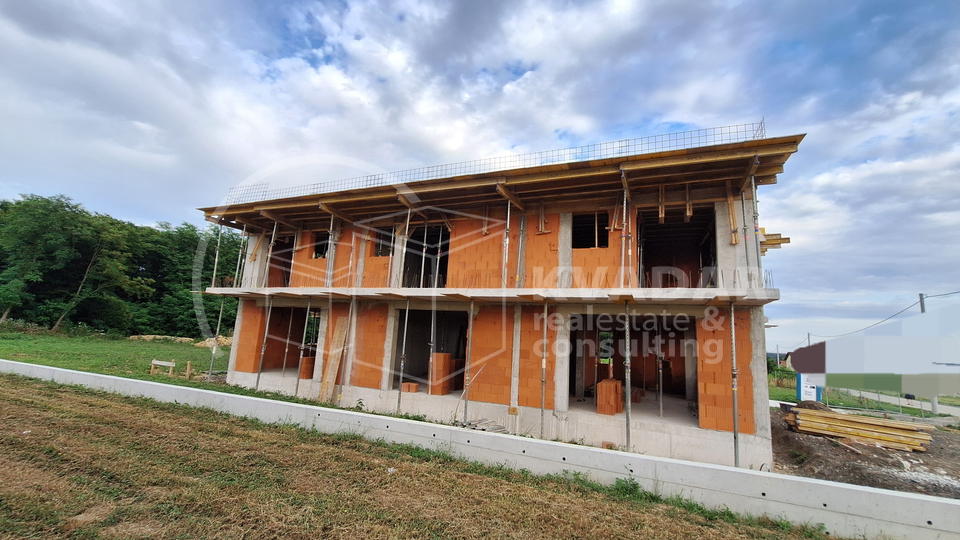 Apartment&comma; 99 m2&comma; For Sale&comma; Dugo Selo - Centar
