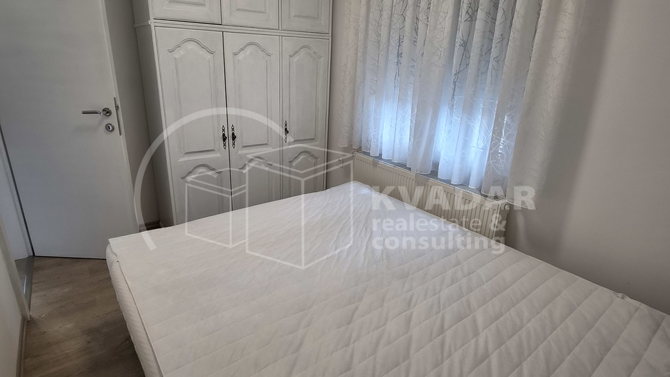 ZAGREB&comma; TRE&Scaron;NJEVKA&comma; DVOSOBAN STAN&lpar;50 m2&rpar; SA BALKONOM I VPM