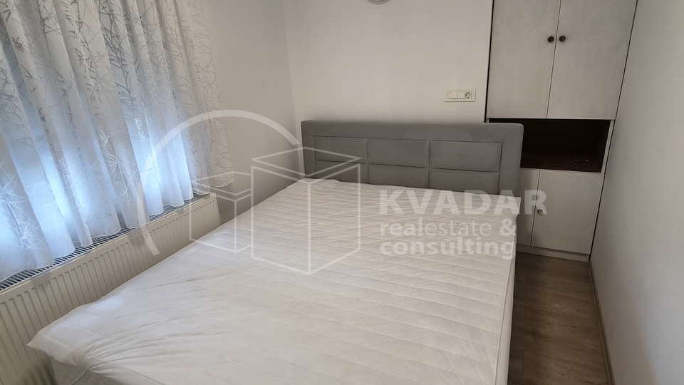 ZAGREB&comma; TRE&Scaron;NJEVKA&comma; DVOSOBAN STAN&lpar;50 m2&rpar; SA BALKONOM I VPM