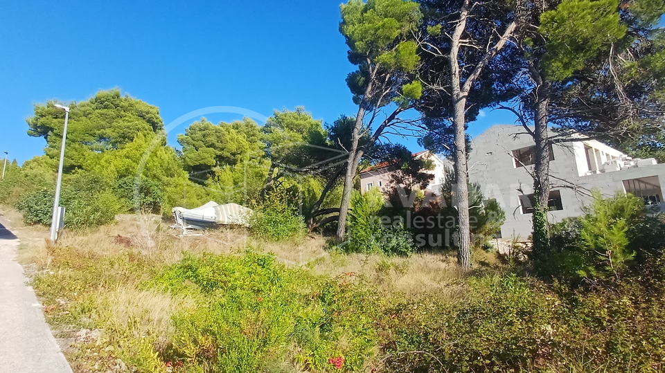 OTOK PRVI&Cacute;&sol;Prvi&cacute; &Scaron;epurine&sol;Gra&dstrok;evinsko zemlji&scaron;te 150 metara od mora&comma; pogled na more