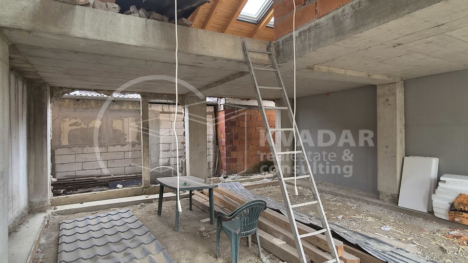 House&comma; 85 m2&comma; For Sale&comma; Pe&scaron;&ccaron;enica - &Zcaron;itnjak - Feren&scaron;&ccaron;ica