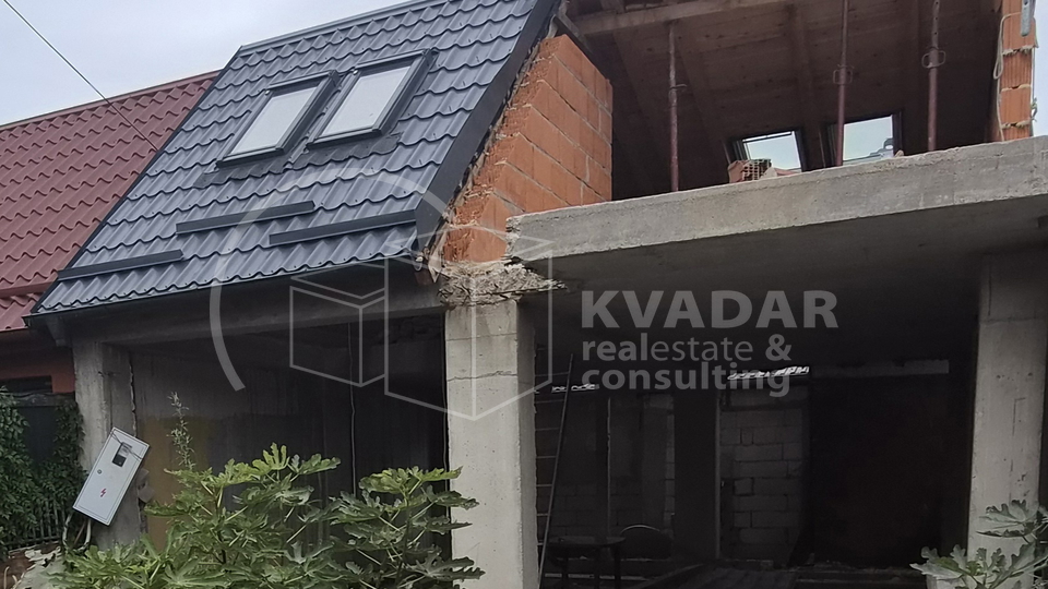 House&comma; 85 m2&comma; For Sale&comma; Pe&scaron;&ccaron;enica - &Zcaron;itnjak - Feren&scaron;&ccaron;ica
