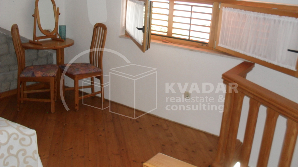 NEWLY renovated Villa with 3 apartments - 50 m from the sea