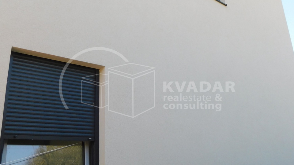 House&comma; 134 m2&comma; For Sale&comma; Vodice - Srima