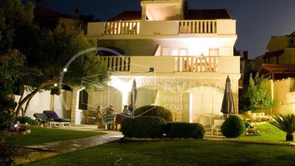 House&comma; 500 m2&comma; For Sale&comma; &Scaron;ibenik - &Zcaron;abori&cacute;