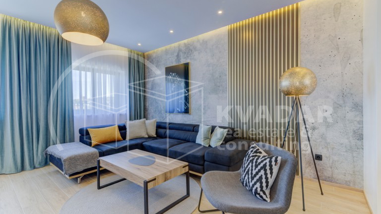 House, 200 m2, For Sale, Novi Vinodolski