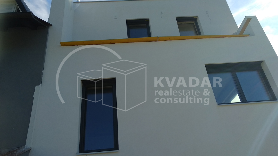 KUĆA - ŠESTINSKI VRH - VIŠEKATNICA -  NOVOGRADNJA, 405.00 m2 - PREDIVAN POGLED !!!