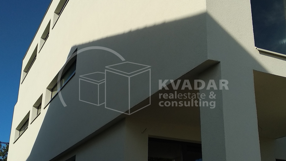 KUĆA - ŠESTINSKI VRH - VIŠEKATNICA -  NOVOGRADNJA, 405.00 m2 - PREDIVAN POGLED !!!