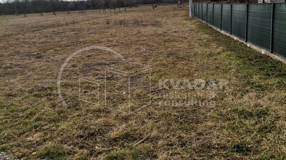 Land, 1079 m2, For Sale, Velika Gorica - Buševec