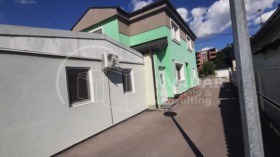 House, 260 m2, For Sale, Ivanić Grad