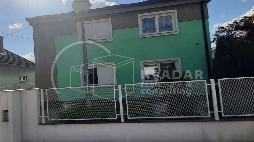 House, 260 m2, For Sale, Ivanić Grad