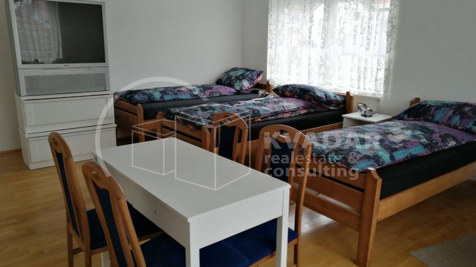 House, 260 m2, For Sale, Ivanić Grad