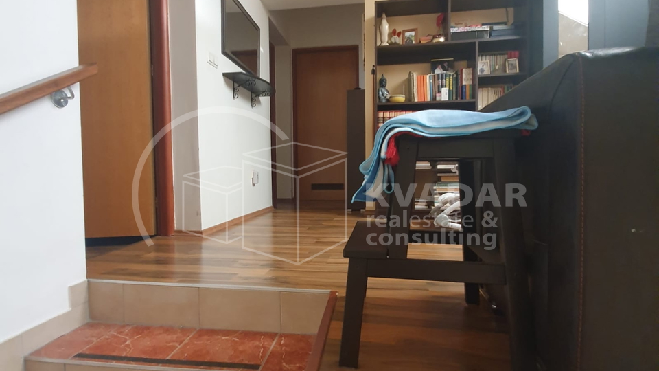 House, 287 m2, For Sale, Črnomerec - Bijenik