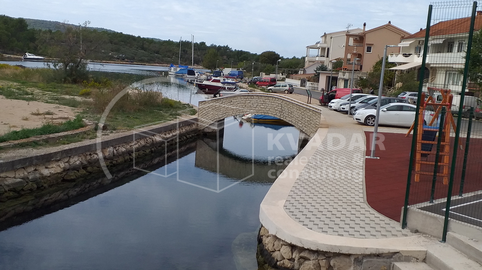 Building plot in the center of the village with a view of the bay - Bilice - Vrulje