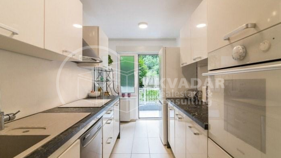 ZAGREB, BRITANAC, PREKRASAN DVOSOBAN STAN(61,03 m2)