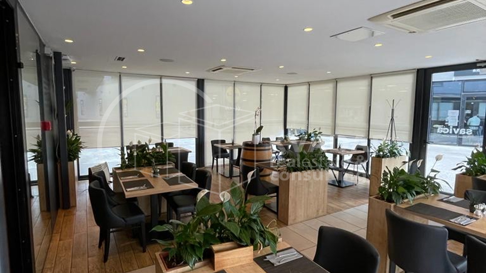 Commercial Property, 148 m2, For Sale, Zagreb - Savica