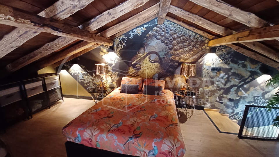 Kamena kuća u centru Kaštel Starog, 50m od more, novorenovirana - Designer Home