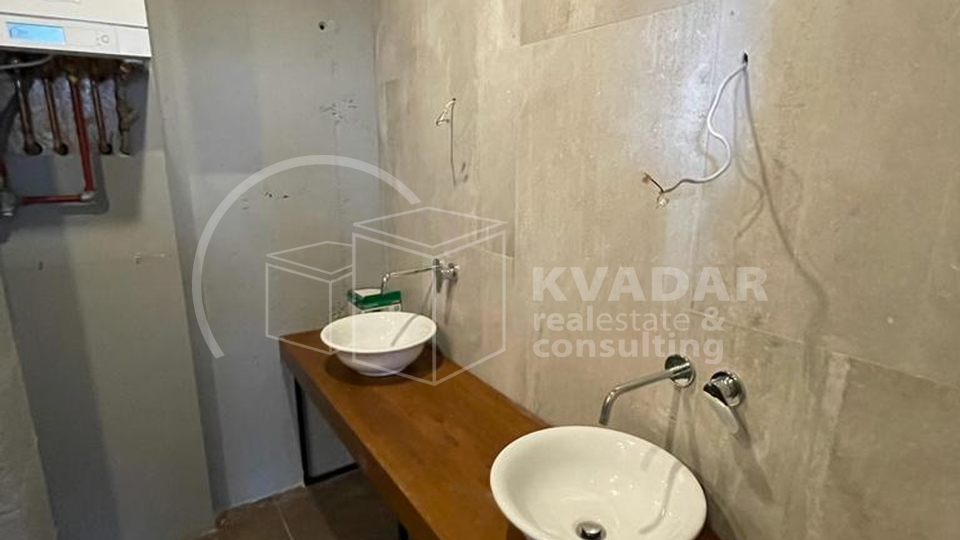 LUXUZAN POSLOVNI PROSTOR,ZAGREB,SAVICA,NOVOGRADNJA(160 m2)