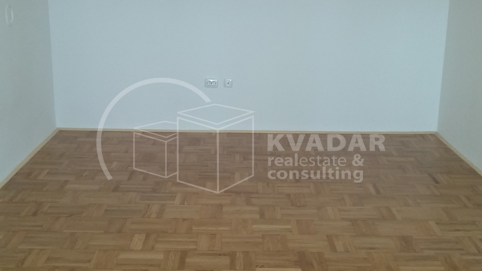 DUBRAVA/RETKOVEC/NOVOADAPTIRAN STAN, 55 M2 !!!
