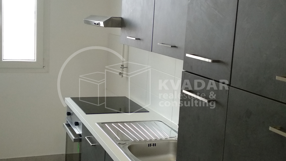 DUBRAVA/RETKOVEC/NOVOADAPTIRAN STAN, 55 M2 !!!