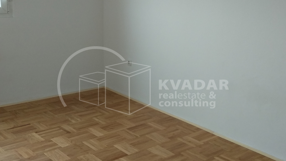 DUBRAVA/RETKOVEC/NOVOADAPTIRAN STAN, 55 M2 !!!