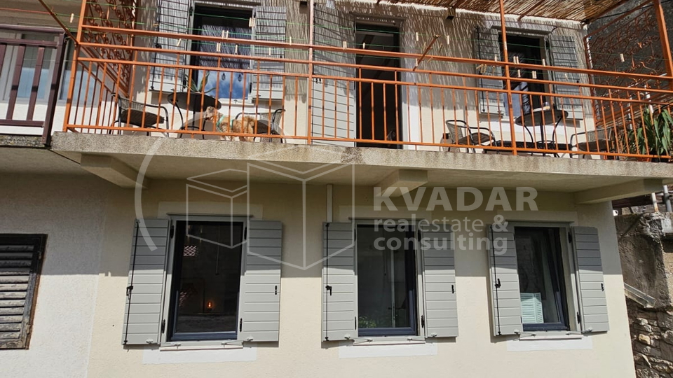 House in a row of tipical Kastela's small street -consist 2 apartments - completely renovated - 50m from the sea
