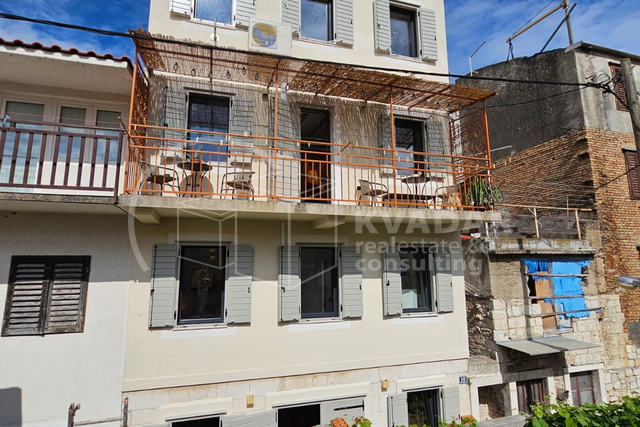 House in a row of tipical Kastela's small street -consist 2 apartments - completely renovated - 50m from the sea