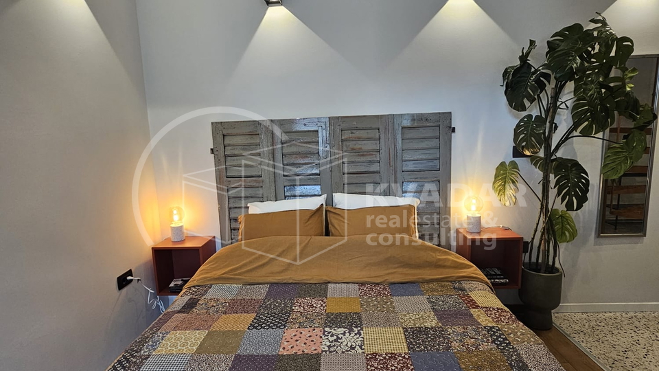 House in a row of tipical Kastela's small street -consist 2 apartments - completely renovated - 50m from the sea