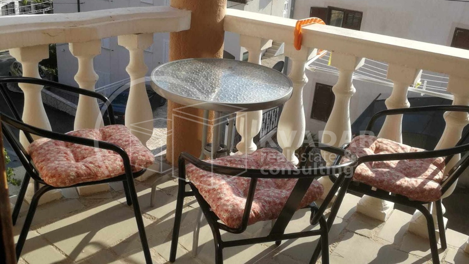 KUĆA sa 7 STAMBENIH JEDINICA s pogledom na more - Okrug Gornji - Otok Čiovo