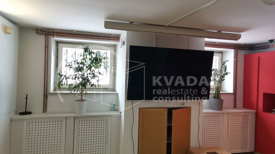 Commercial Property, 120 m2, For Rent, Zagreb - Donji Grad