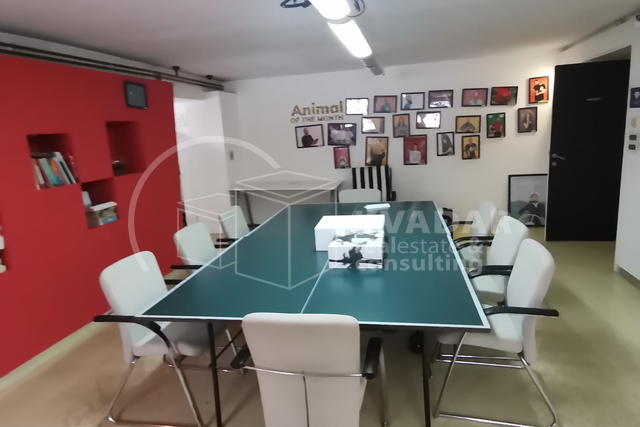 ZAGREB/RUSANOVA ULICA, NAJAM UREDSKOG PROSTORA 120 m2