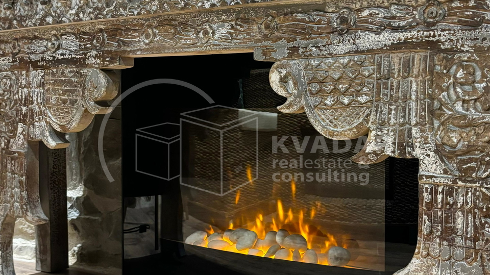Kaštela - Luxury apartment in a newly renovated stone house - 50m from the sea
