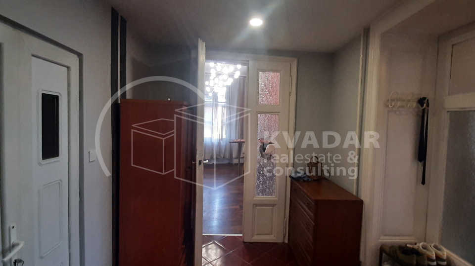 PRILIKA!! Križevci-centar/stan 102m2/cijena 100.000€/odmah useljivo!