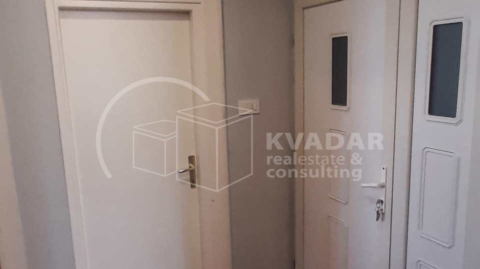 PRILIKA!! Križevci-centar/stan 102m2/cijena 100.000€/odmah useljivo!