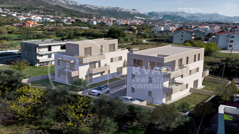 Apartment, 51 m2, For Sale, Kaštel Kambelovac