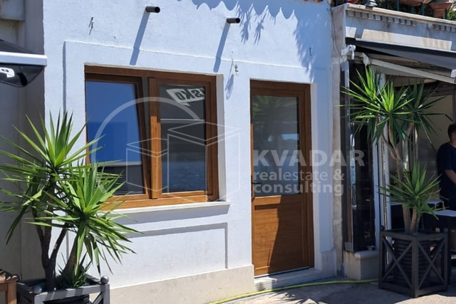 Commercial Property, 50 m2, For Rent, Šibenik - Dolac