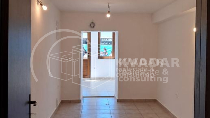 JEDINSTVENA PRILIKA!ŠIBENIK/1.RED DO MORA(NA RIVI)KUĆA(180,55 m2)SA POSLOVNIM PROSTOROM I 2 STANA!