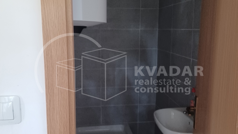 Karlobag - apartman 59m2 sa terasom - pogled more