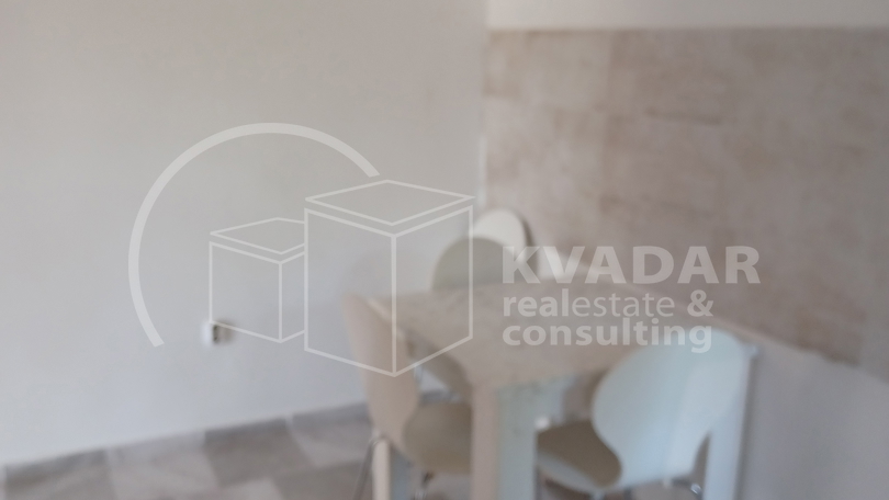 Karlobag - apartman 59m2 sa terasom - pogled more