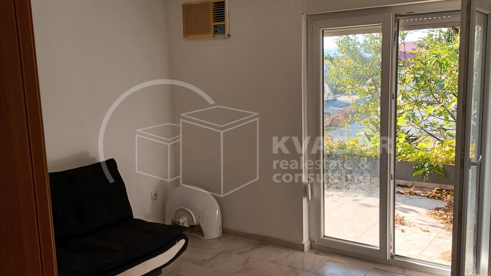 Karlobag - apartment 59m2 with terrace - sea view