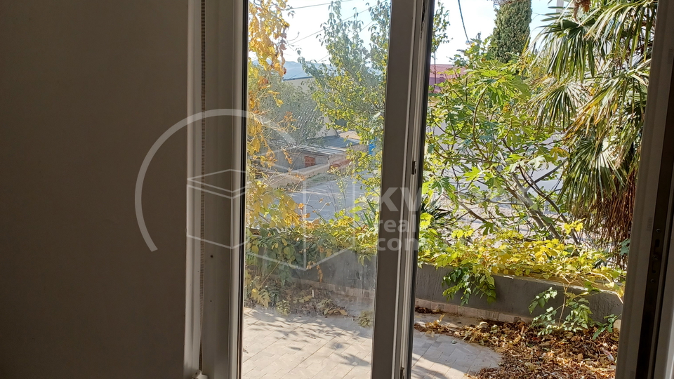 Karlobag - apartment 59m2 with terrace - sea view