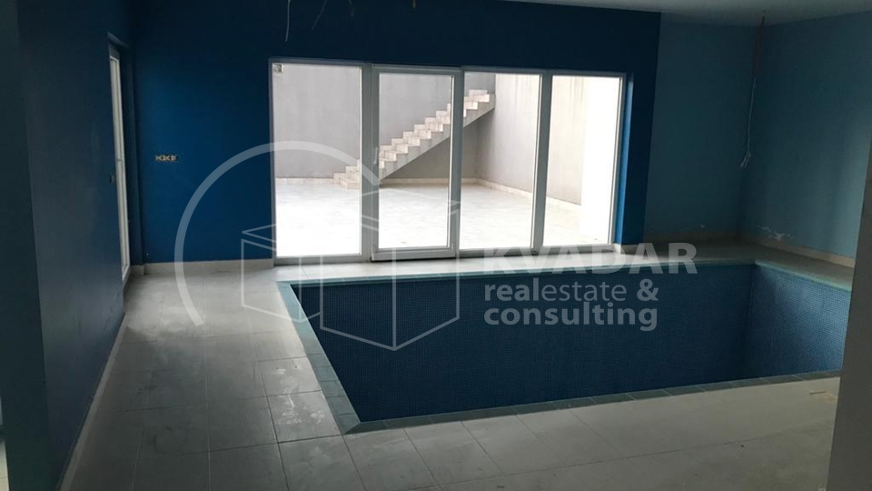 Gornja Dubrava/KUĆA 3-STANA !!/prekrasan pogled/bazen, garaže/ 750.000 €!