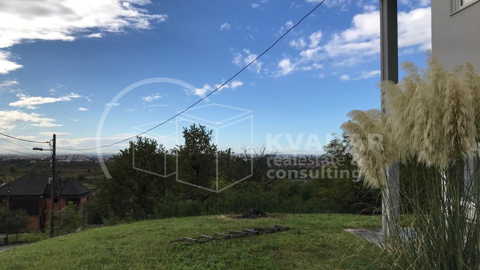 Gornja Dubrava/KUĆA 3-STANA !!/prekrasan pogled/bazen, garaže/ 750.000 €!