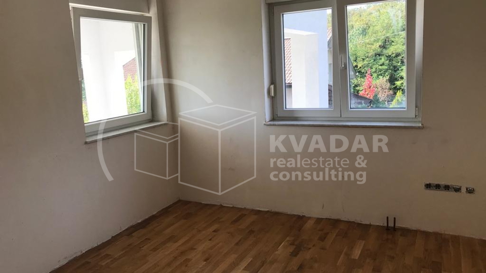 Gornja Dubrava/KUĆA 3-STANA !!/prekrasan pogled/bazen, garaže/ 750.000 €!