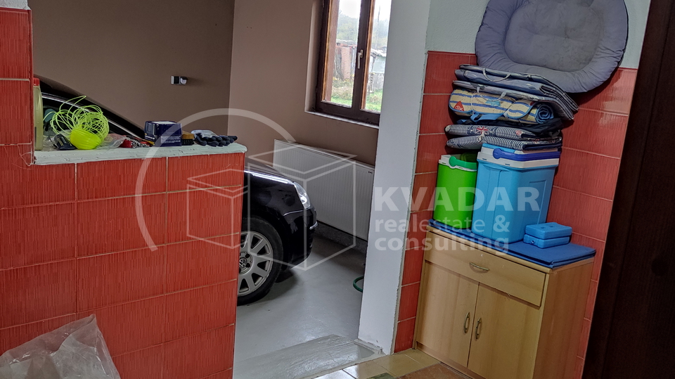 House, 207 m2, For Sale, Klinča Sela - Donja Zdenčina