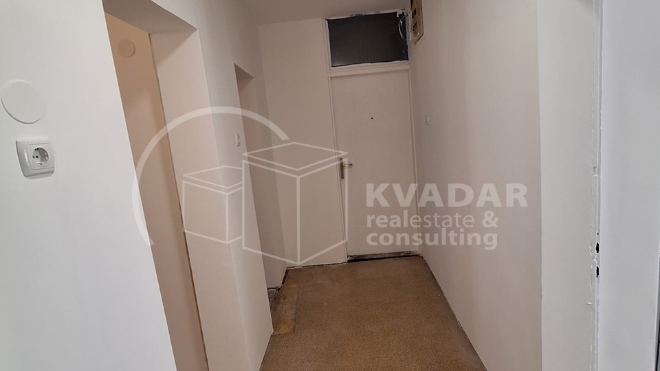 Investicija! Prodaja 2-sobnog stana u centru Križevaca-62.000 €!!