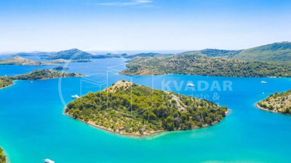 Vodice/ Prodaje se luksuzan stan / 111m2 sa pogledom na more***