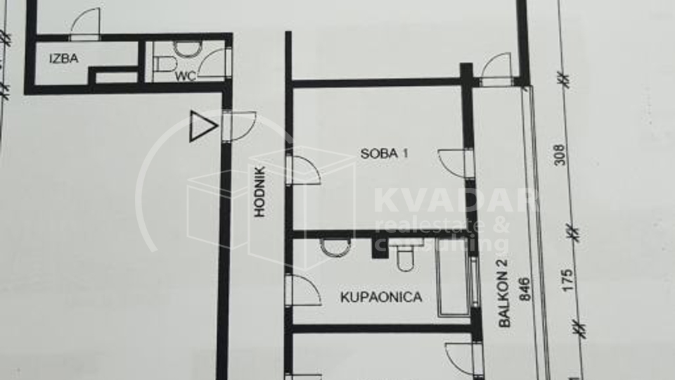 Zagreb Odra, 103 m2, prostrani 4-sobni stan, 2 balkona, VPM