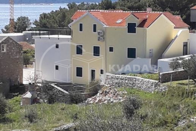 Trosoban stan - Novogradnja - pogled more - Bol, otok Brač