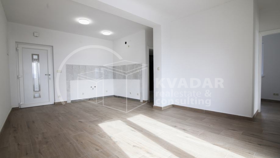 Three bedroom apartment - New construction - sea view - Bol&comma; island of Bra&ccaron;